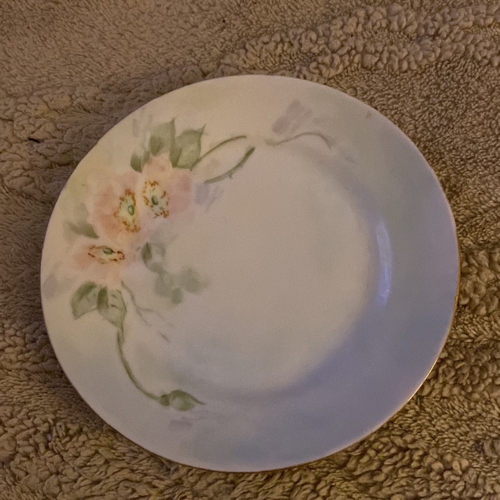 Beautiful Vintage Pink Flowers Plate! - Picture 3 of 4